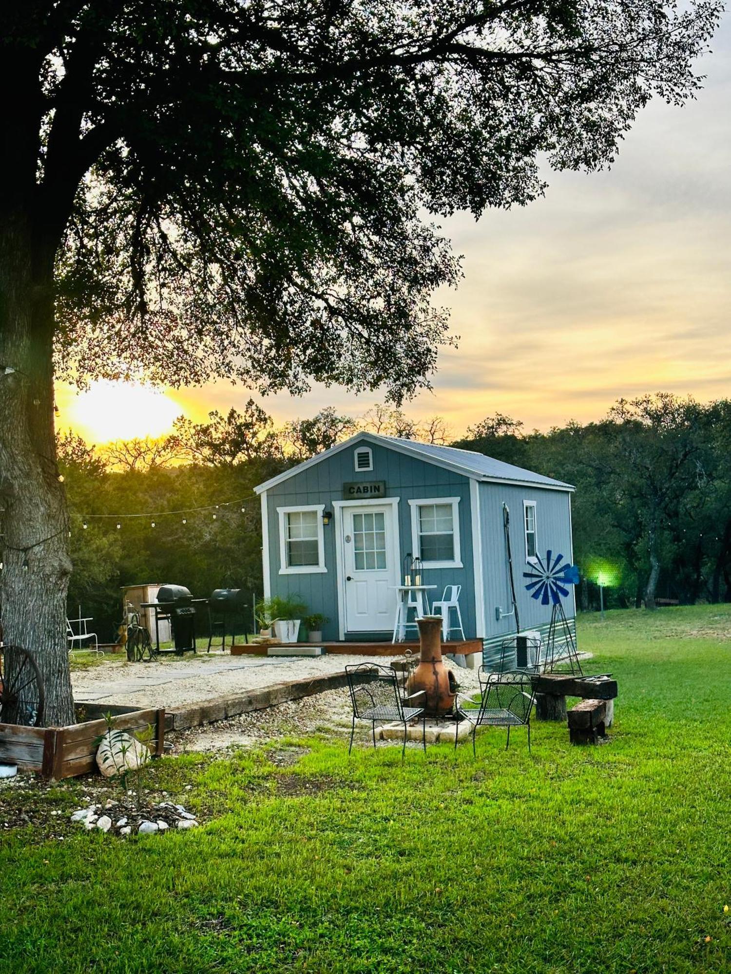 Tiny House - Our Little Piece Of Paradise Lakehills Εξωτερικό φωτογραφία