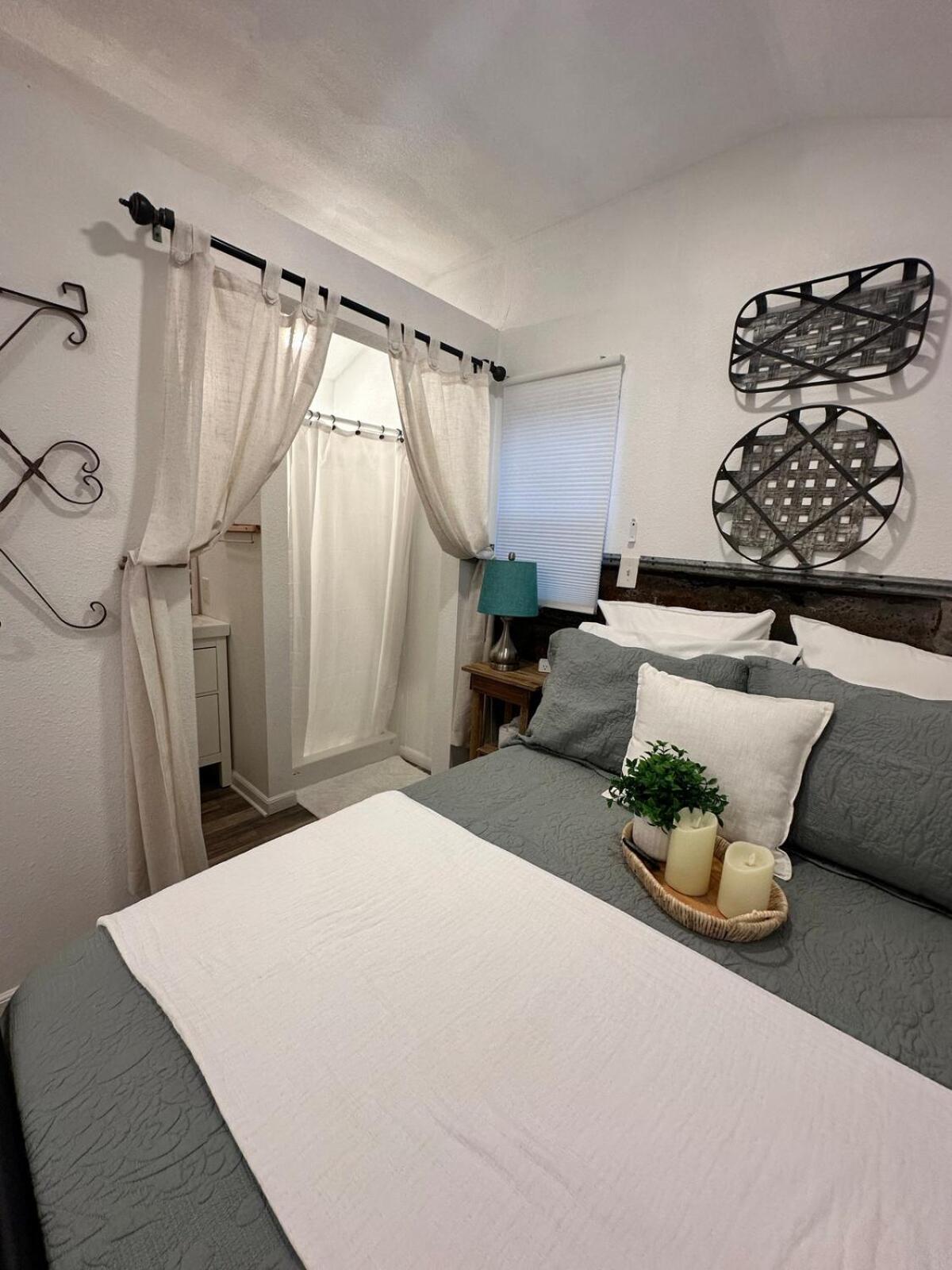 Tiny House - Our Little Piece Of Paradise Lakehills Εξωτερικό φωτογραφία