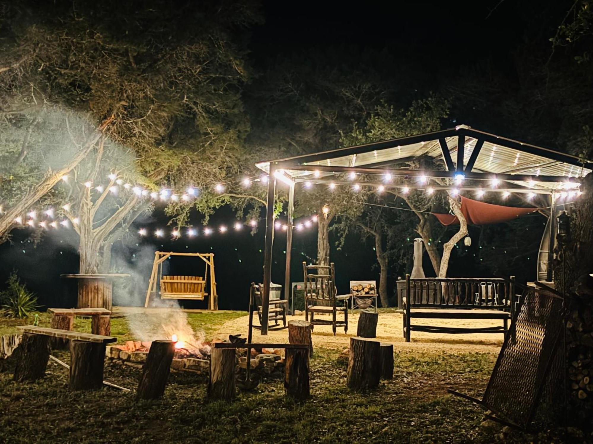 Tiny House - Our Little Piece Of Paradise Lakehills Εξωτερικό φωτογραφία