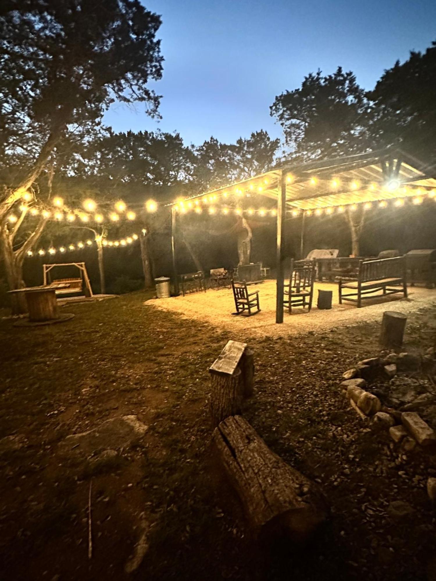 Tiny House - Our Little Piece Of Paradise Lakehills Εξωτερικό φωτογραφία